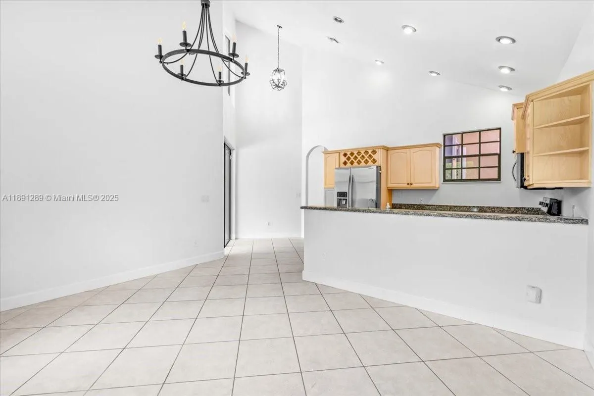 Cooper City, Florida 33026, United States, 3 Bedrooms Bedrooms, ,2 BathroomsBathrooms,Residential,Active,223817