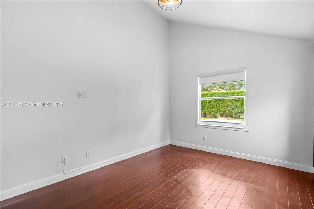 Cooper City, Florida 33026, United States, 3 Bedrooms Bedrooms, ,2 BathroomsBathrooms,Residential,Active,223817