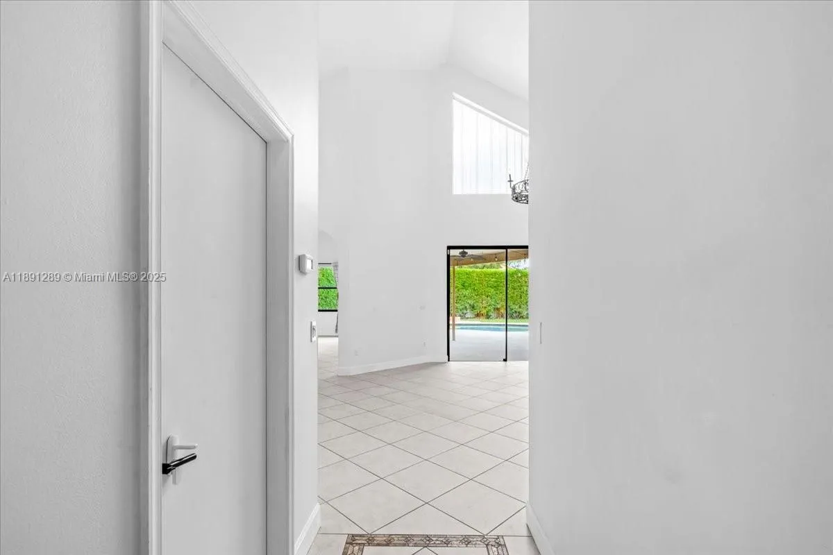 Cooper City, Florida 33026, United States, 3 Bedrooms Bedrooms, ,2 BathroomsBathrooms,Residential,Active,223817