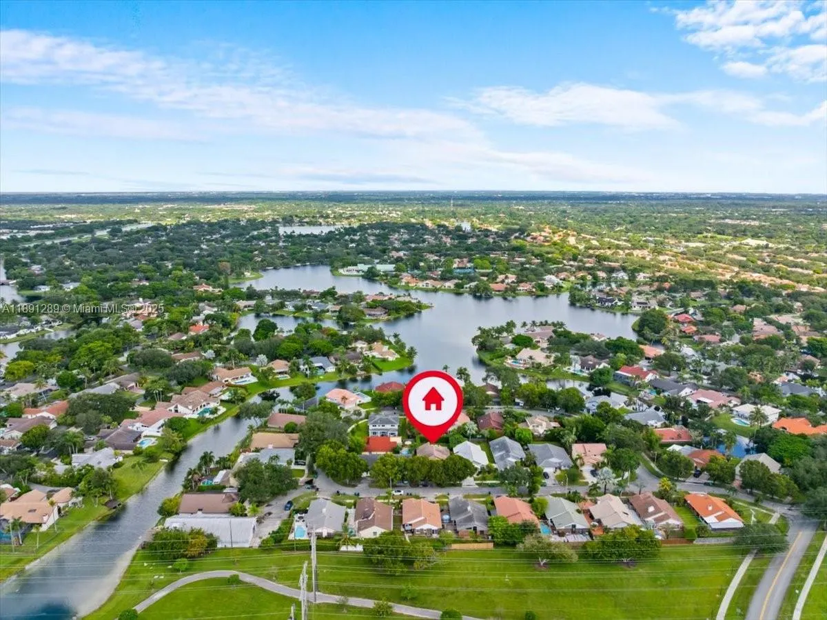 Cooper City, Florida 33026, United States, 3 Bedrooms Bedrooms, ,2 BathroomsBathrooms,Residential,Active,223817