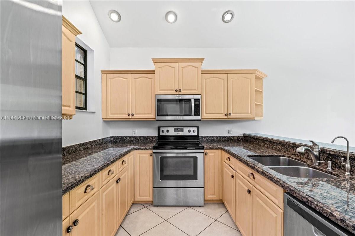 ROCK CREEK PHASE TWO - Residential