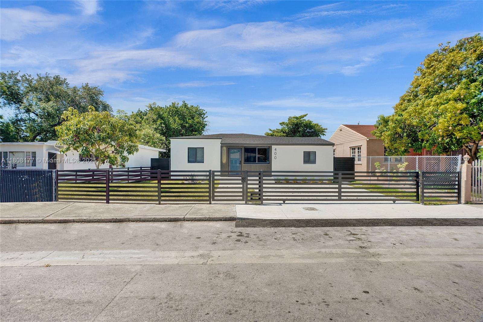 400 NW 45th St