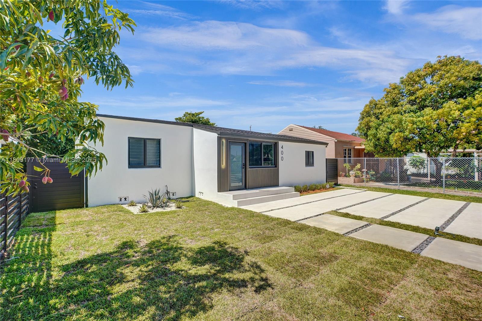 400 NW 45th St