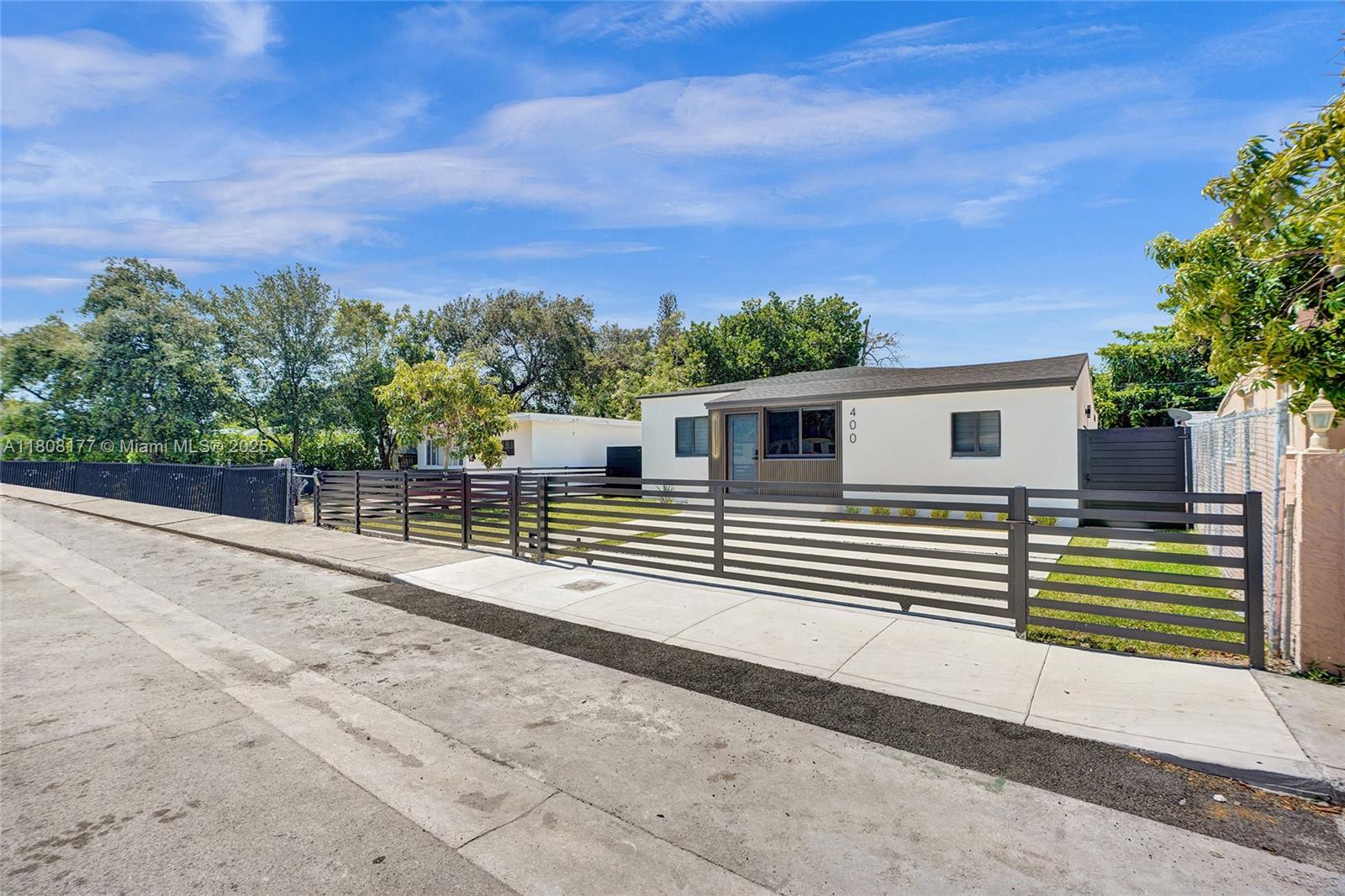 400 NW 45th St