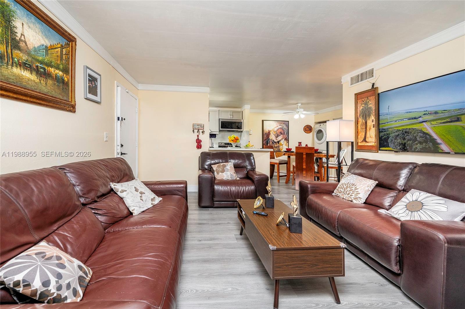 VILLA BELLINI CONDO - Residential