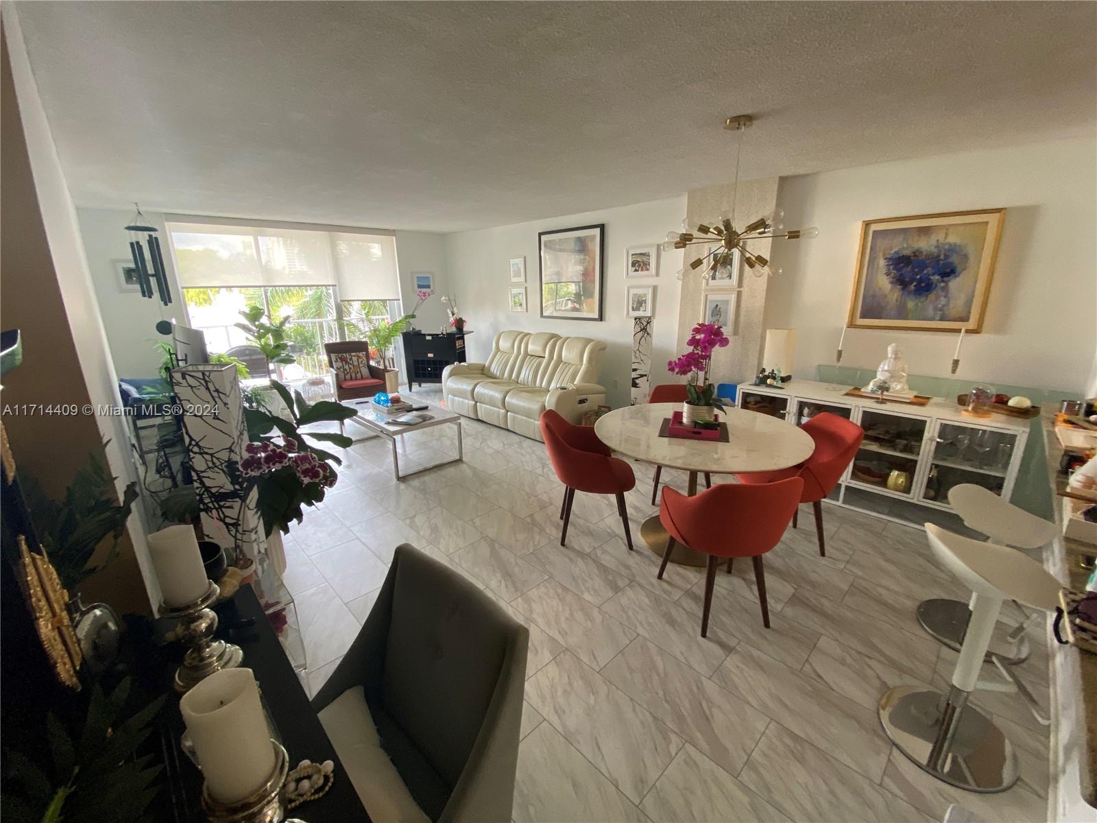 Property for Sale at 2851 Ne 183rd St 303E, Aventura, Miami-Dade County, Florida - Bedrooms: 1 
Bathrooms: 2  - $275,000