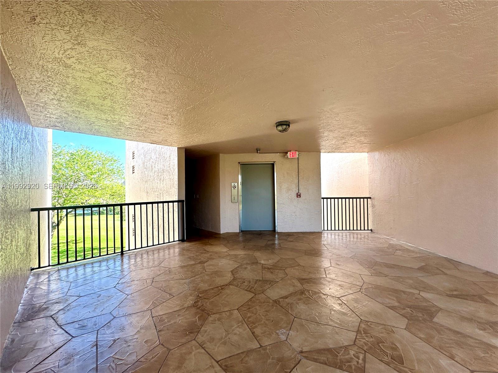 SUNRISE LAKES 167 CONDO - Residential