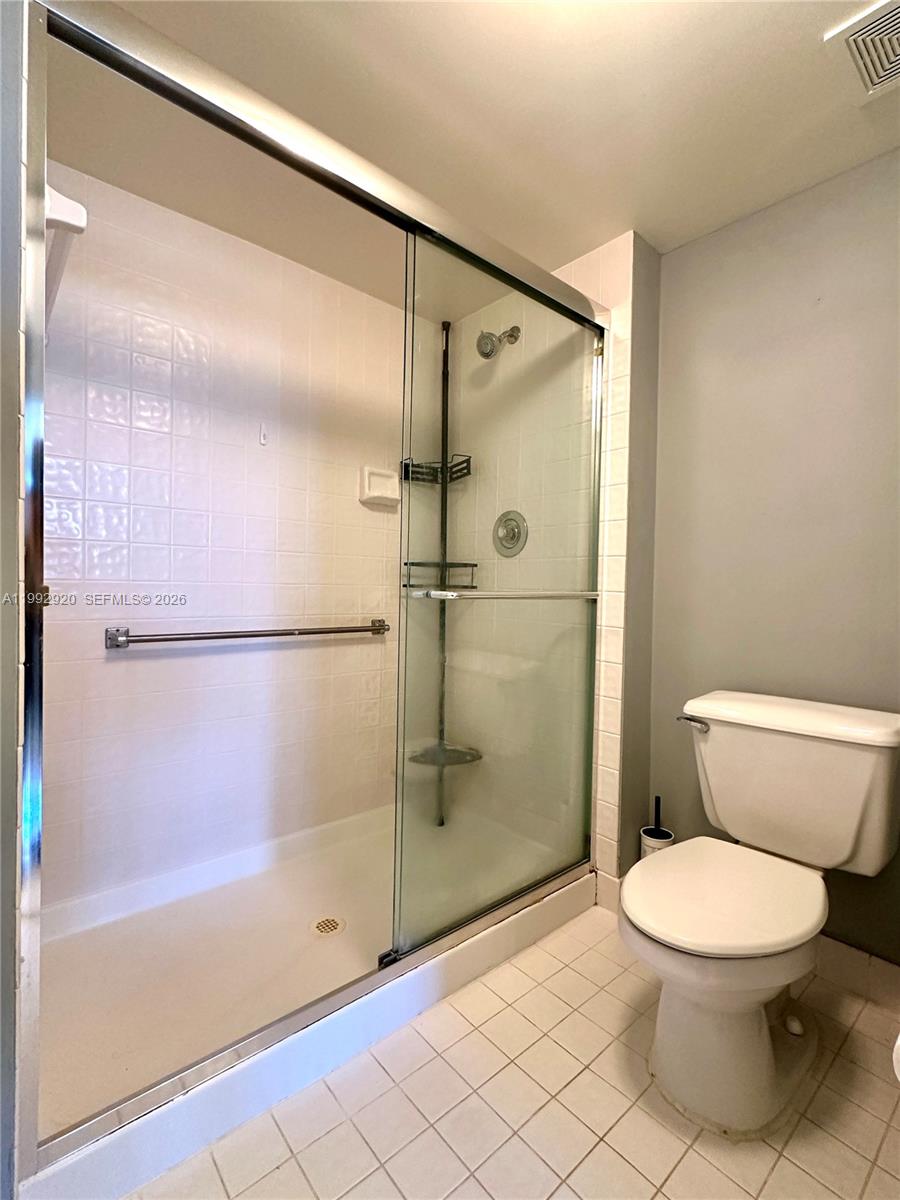 SUNRISE LAKES 167 CONDO - Residential