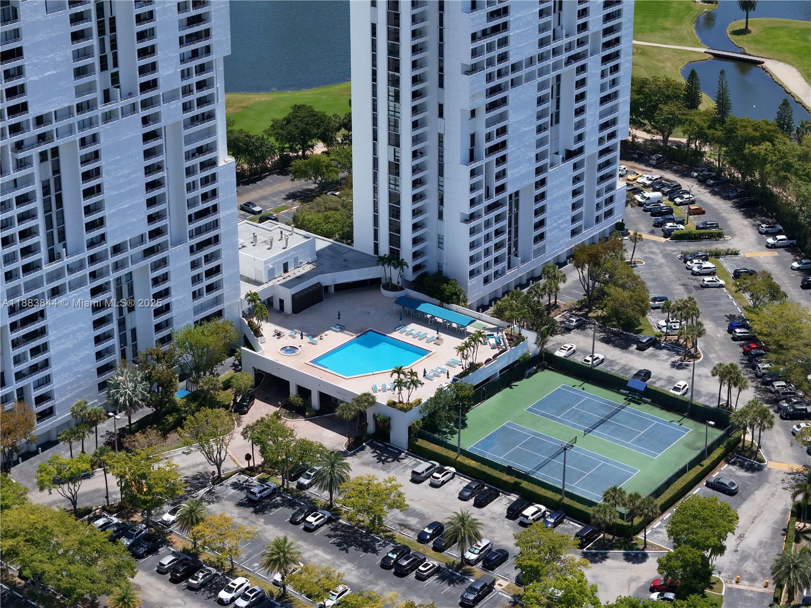 DELVISTA TOWERS CONDO TOW - Residential