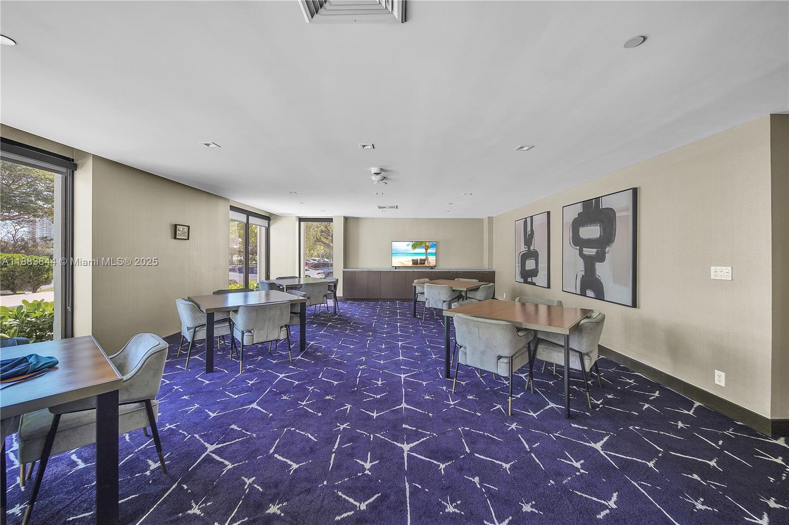 DELVISTA TOWERS CONDO TOW - Residential