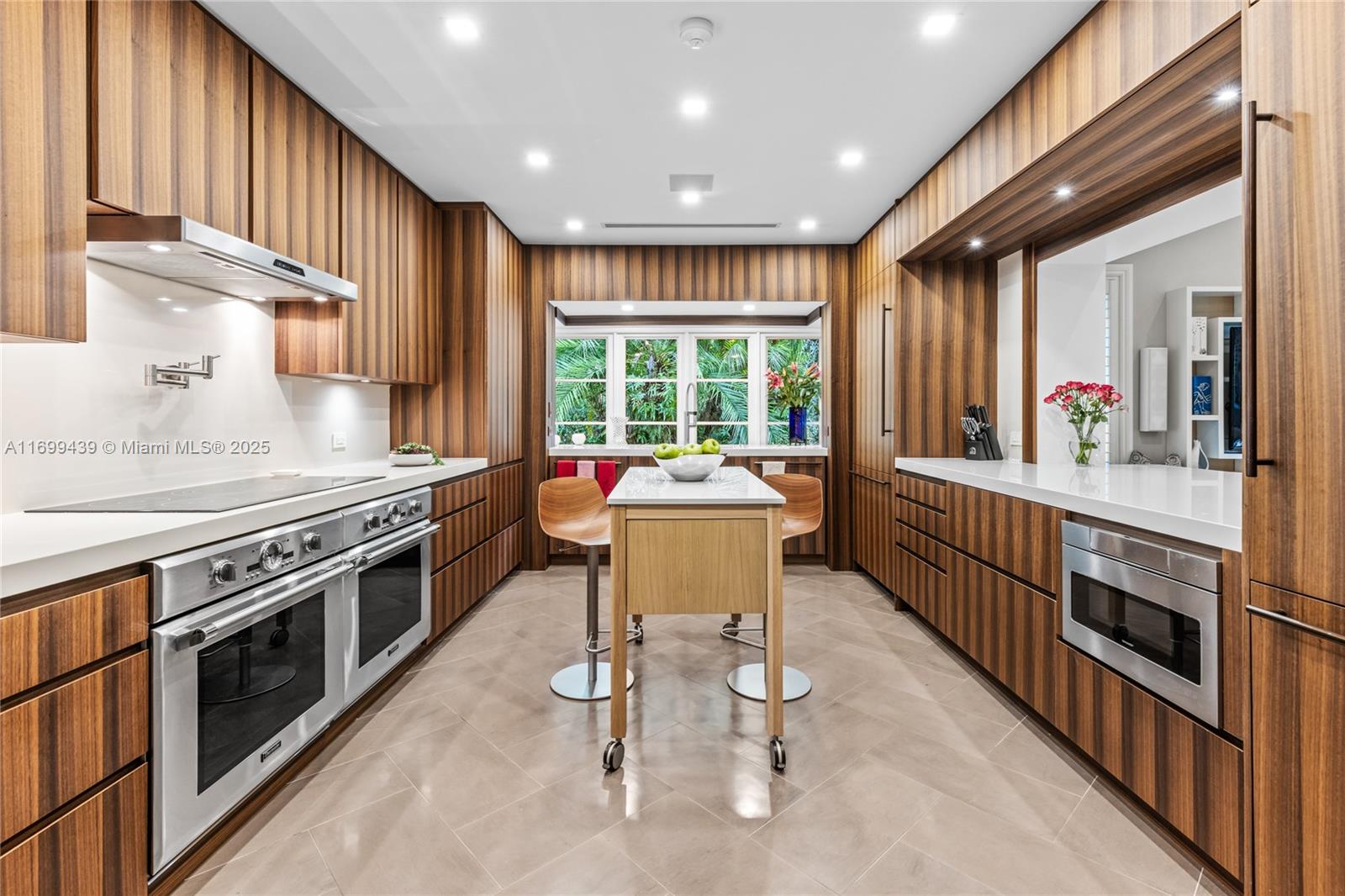 CORAL GABLES BISCAYNE BAY - Residential