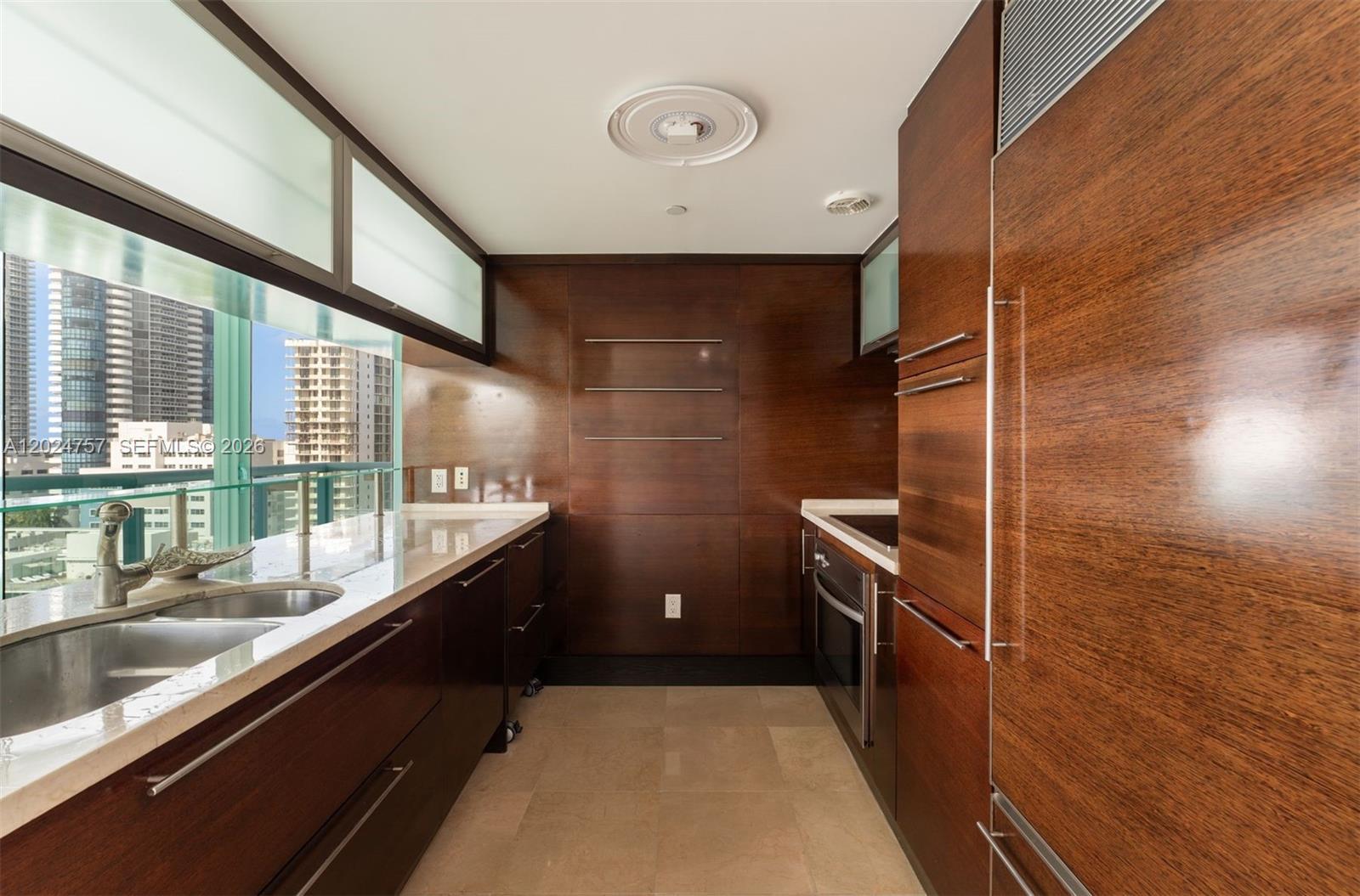 6000 INDIAN CREEK CONDO - Residential