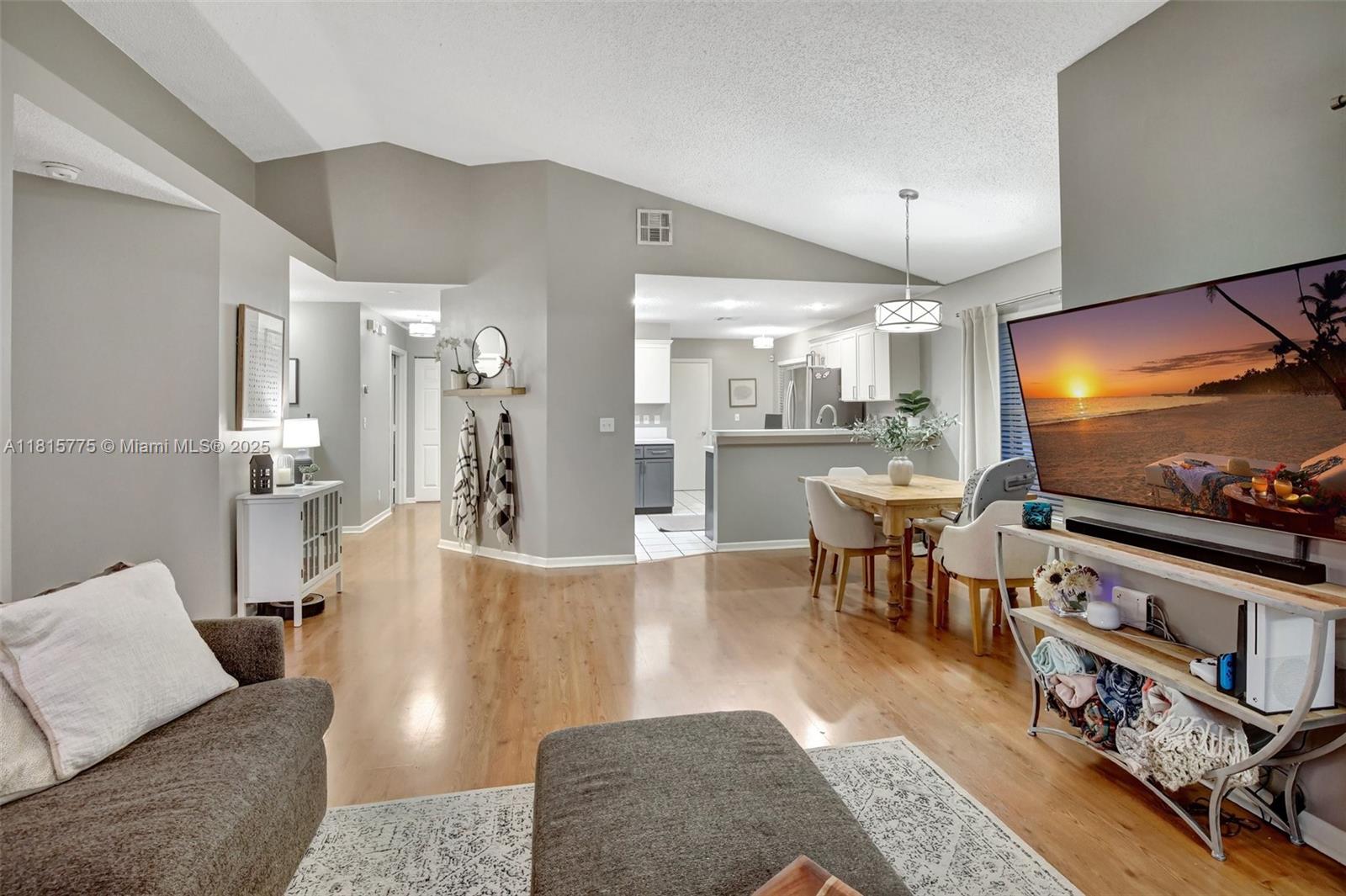 FOREST RIDGE CLUSTER HOME - Residential