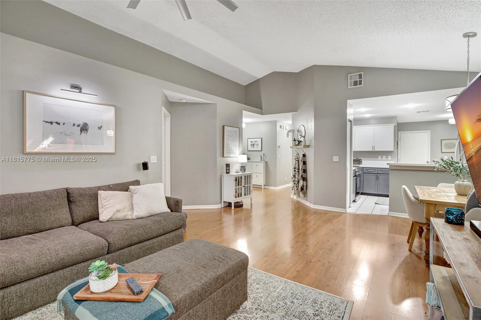 FOREST RIDGE CLUSTER HOME - Residential
