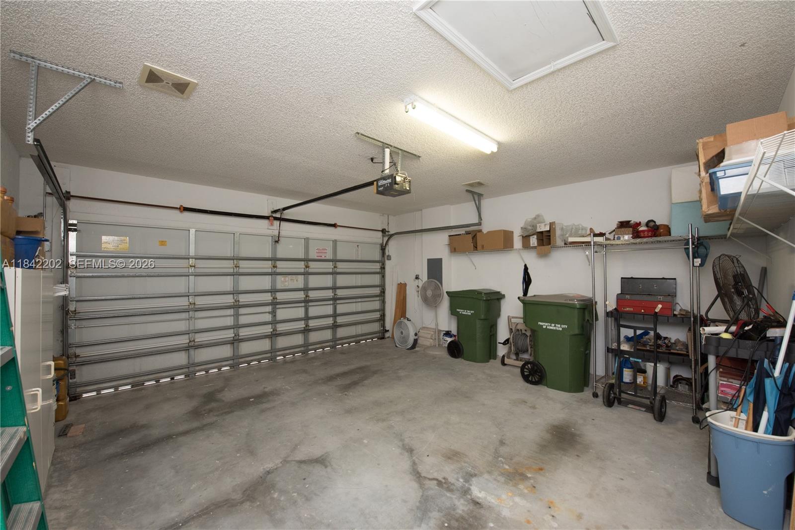 KEYS-GATE NO 1 - Residential