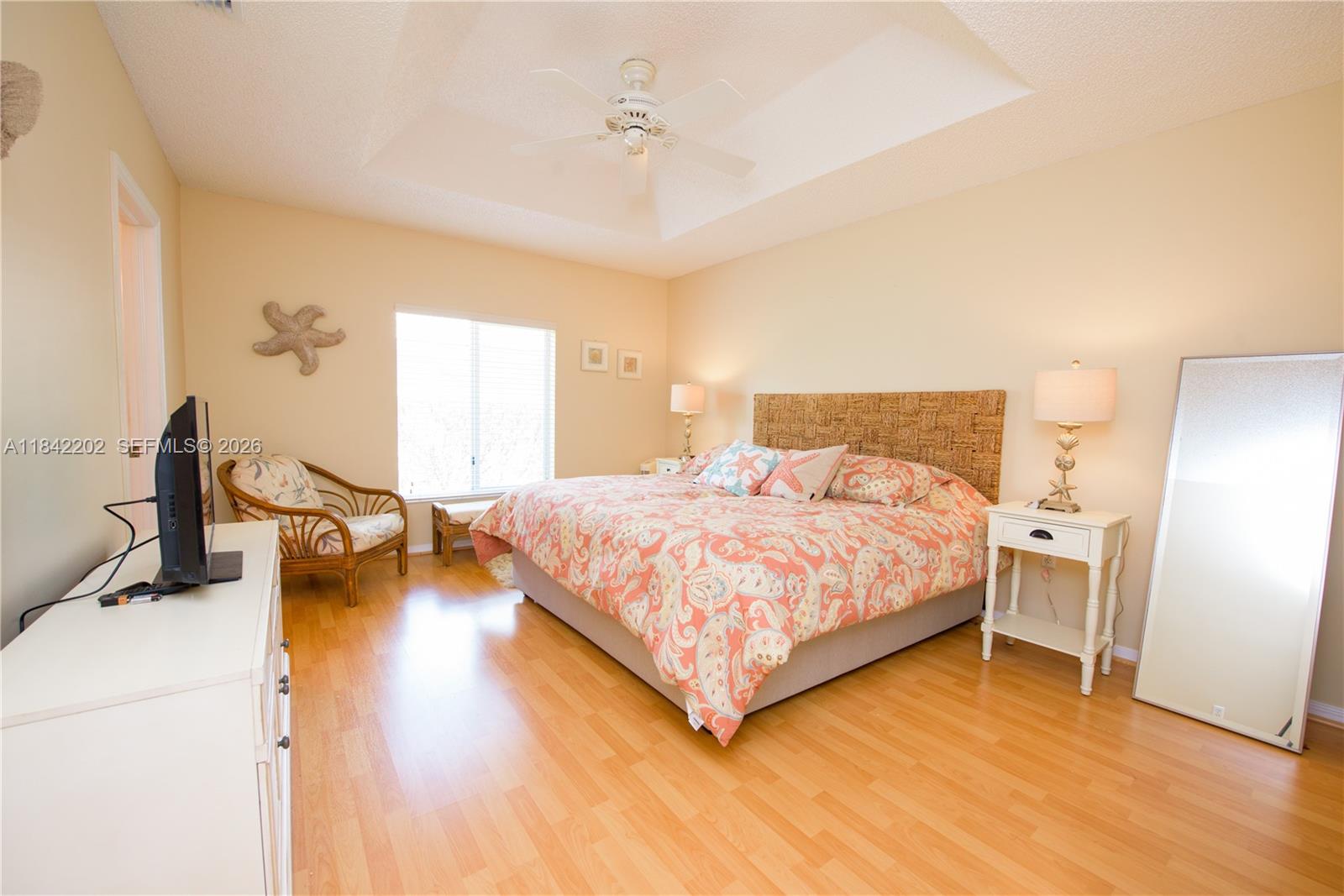 KEYS-GATE NO 1 - Residential