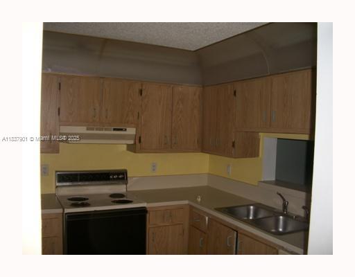 7921 Southgate Blvd D5