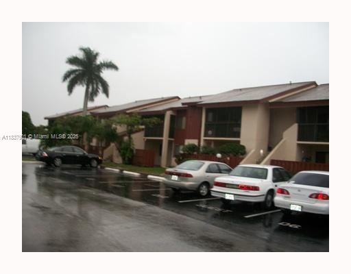 Best value in Royale Garden. All tile floors, washer-dryer inside unit, fenced front yard, screened balcony, storage closet. Rented to the same tenant for years, on a month-to-month basis.