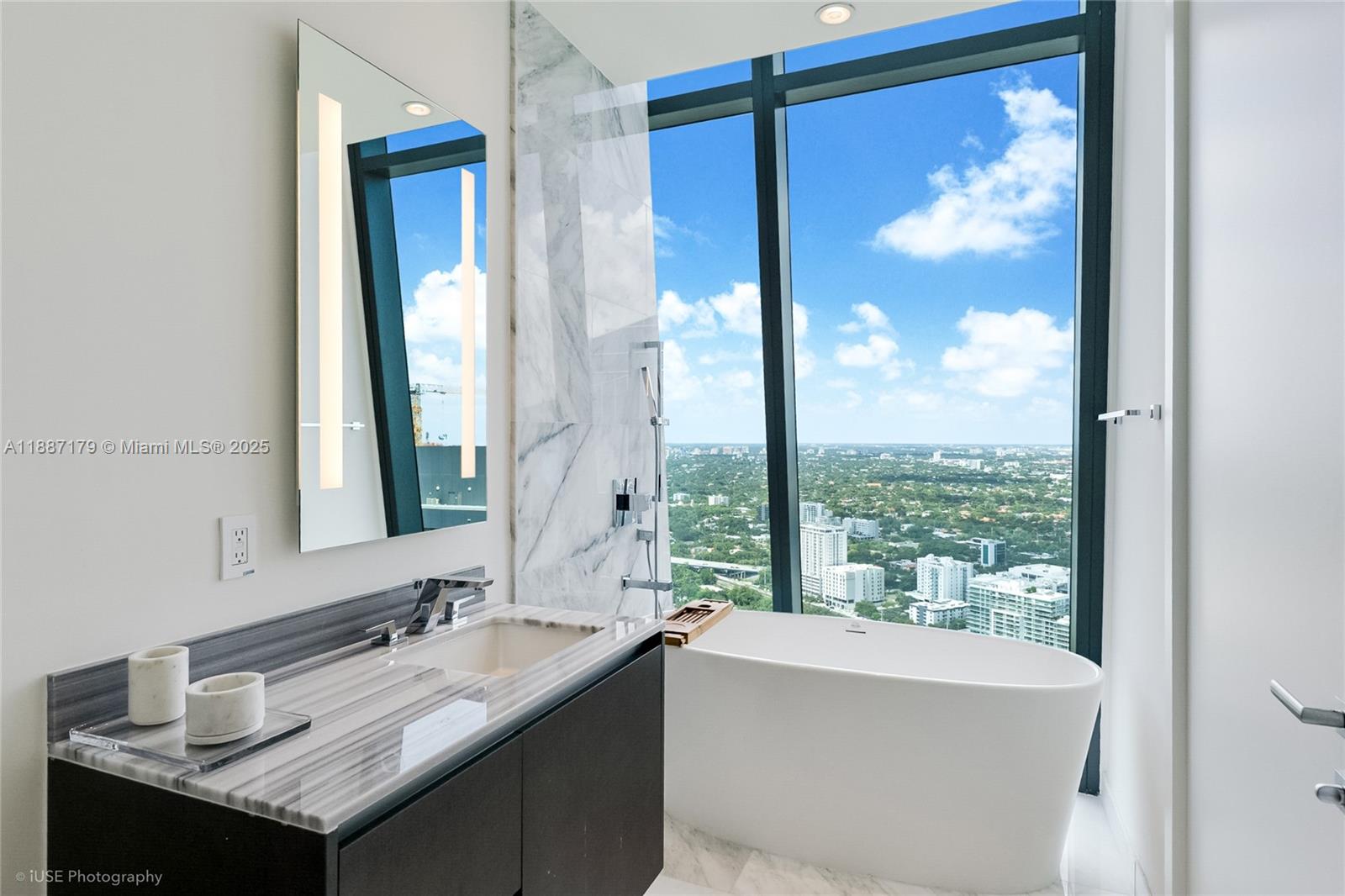 ECHO BRICKELL CONDO - Residential