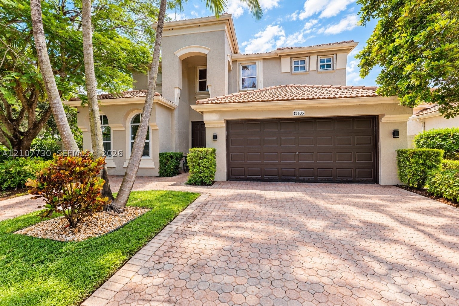 15606 SW 52nd Ct