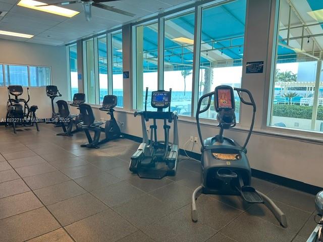 WAVE CONDO - Residential