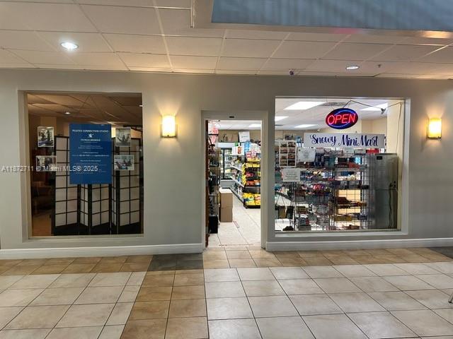 WAVE CONDO - Residential