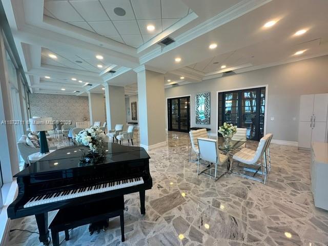 WAVE CONDO - Residential