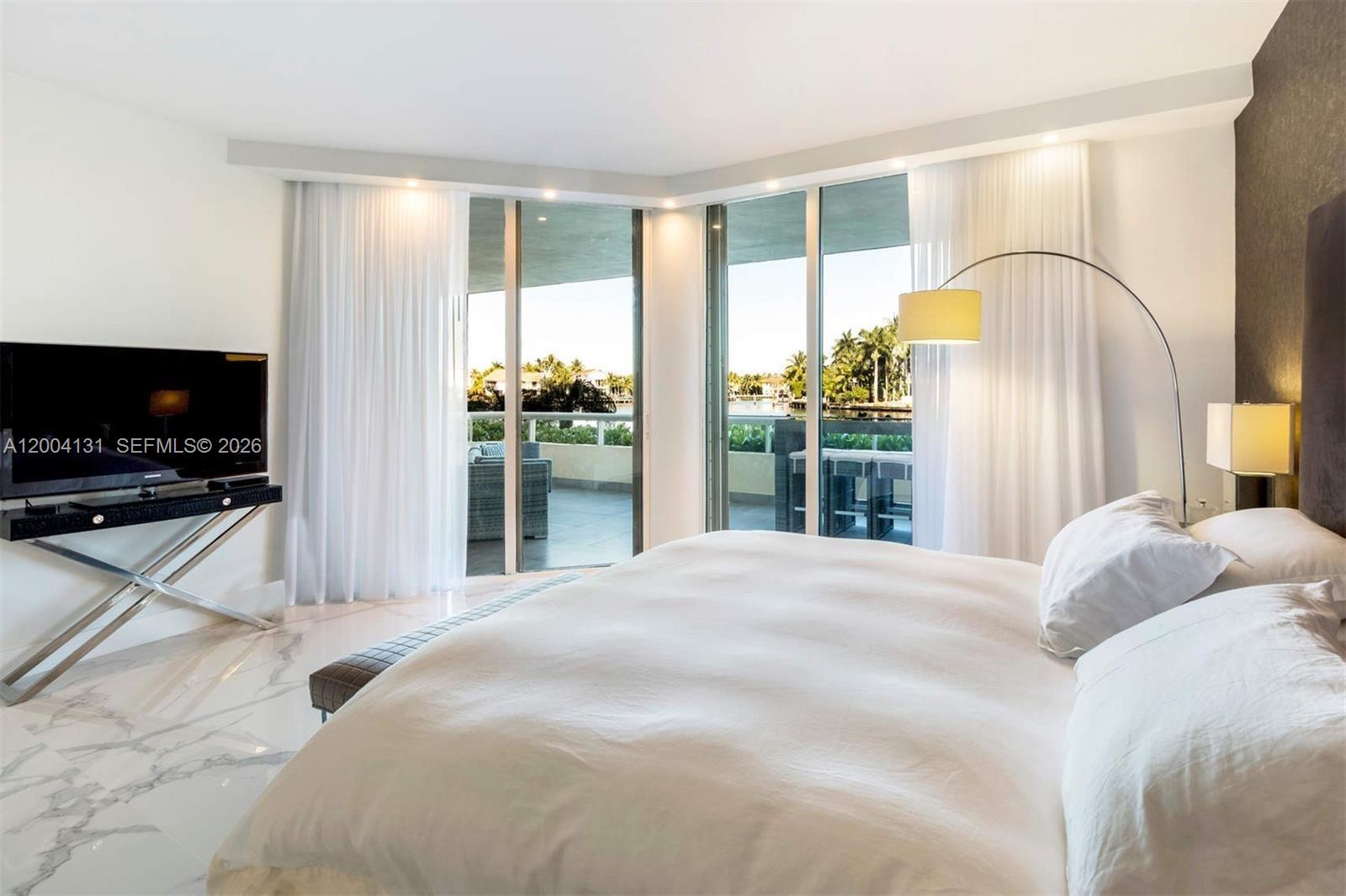 TERRACES NORTH TURNBERRY - Residential