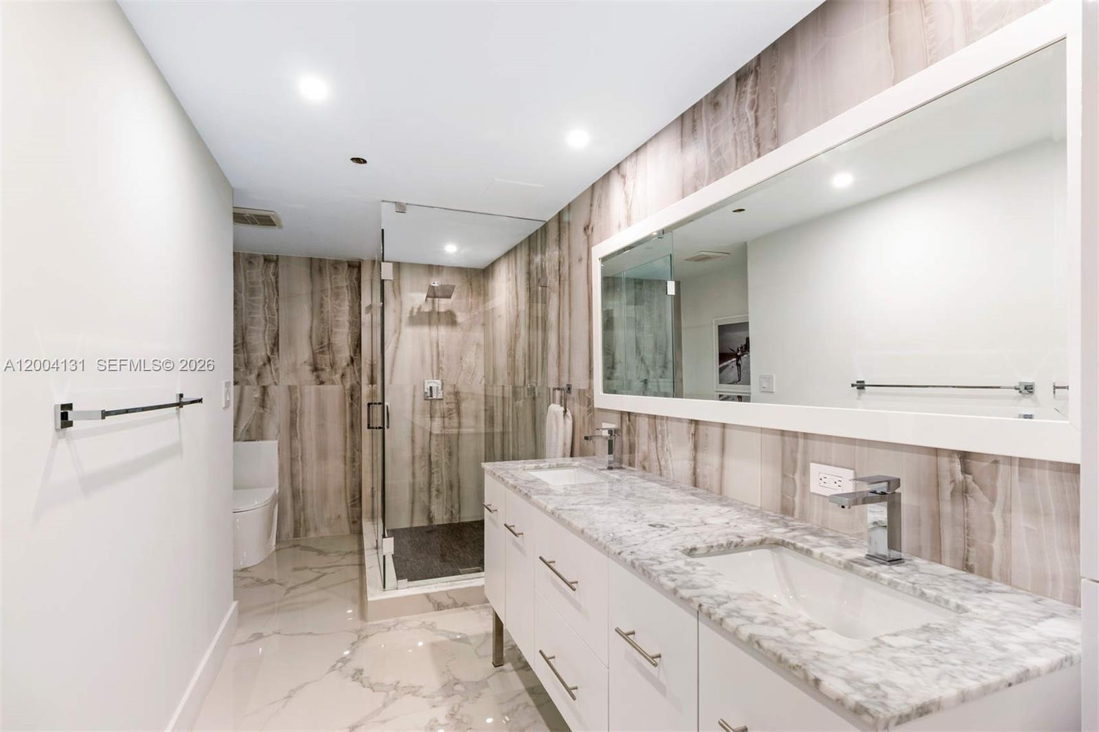 TERRACES NORTH TURNBERRY - Residential