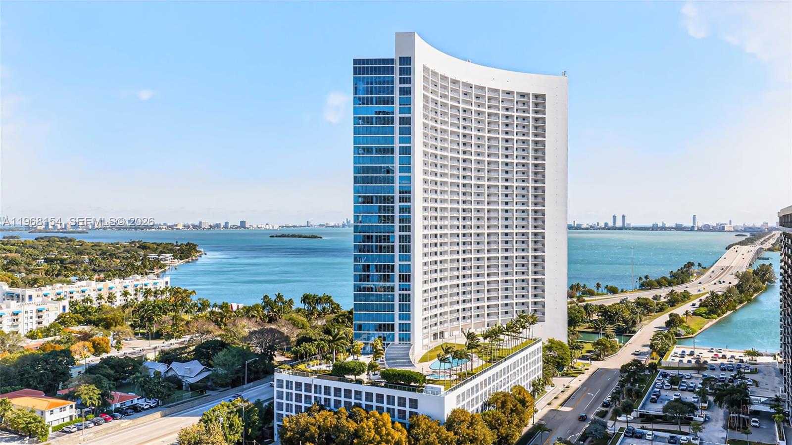 BLUE CONDO - Residential Lease