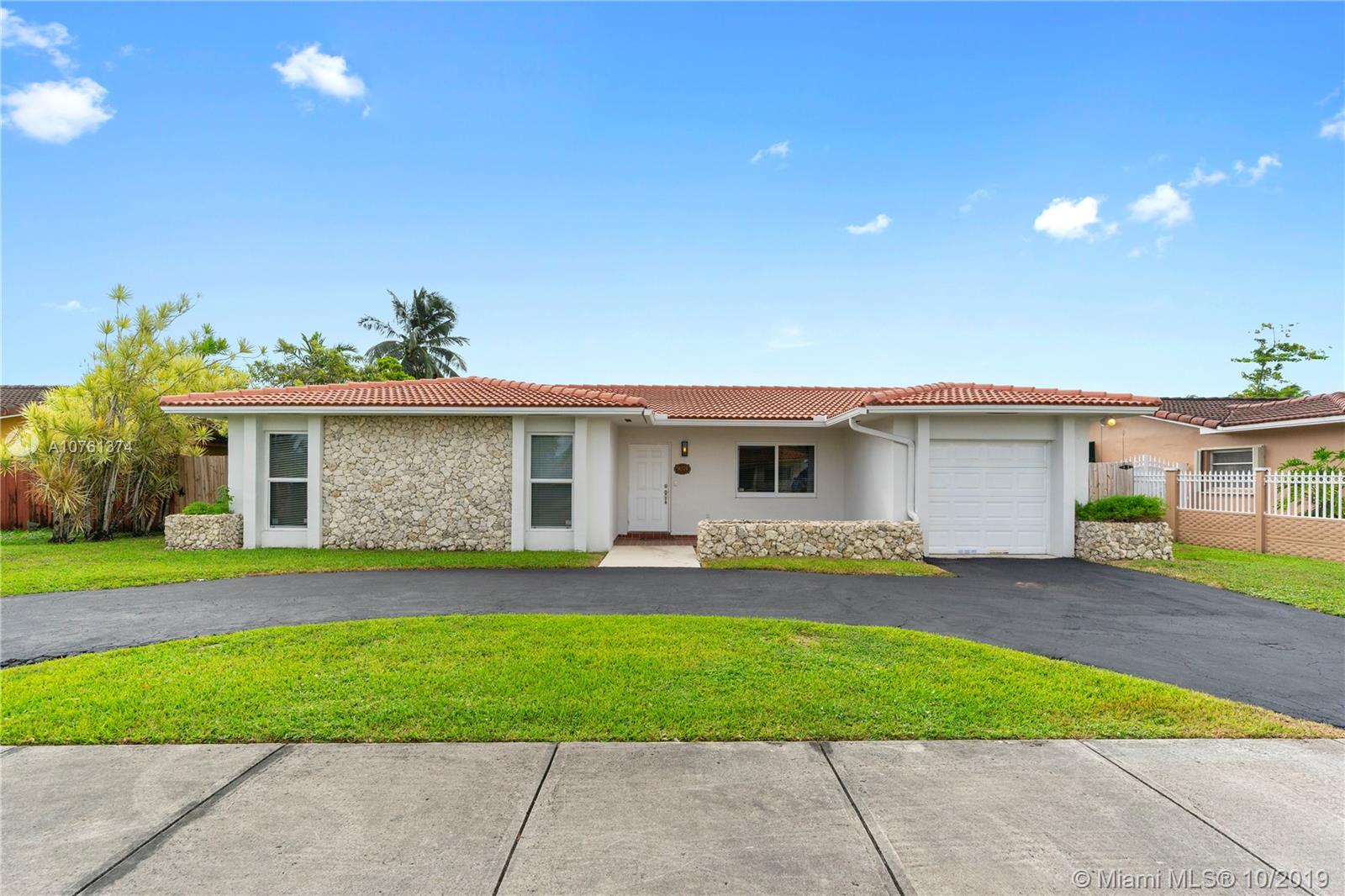 CANTELOPE SUB - Residential Lease