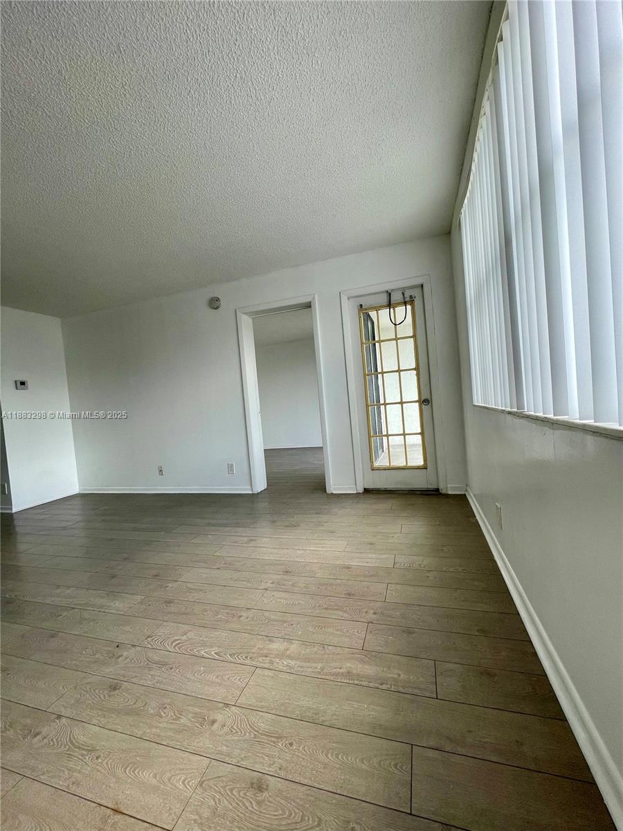 CLEAR LAKE CLUB CONDO - Residential Lease