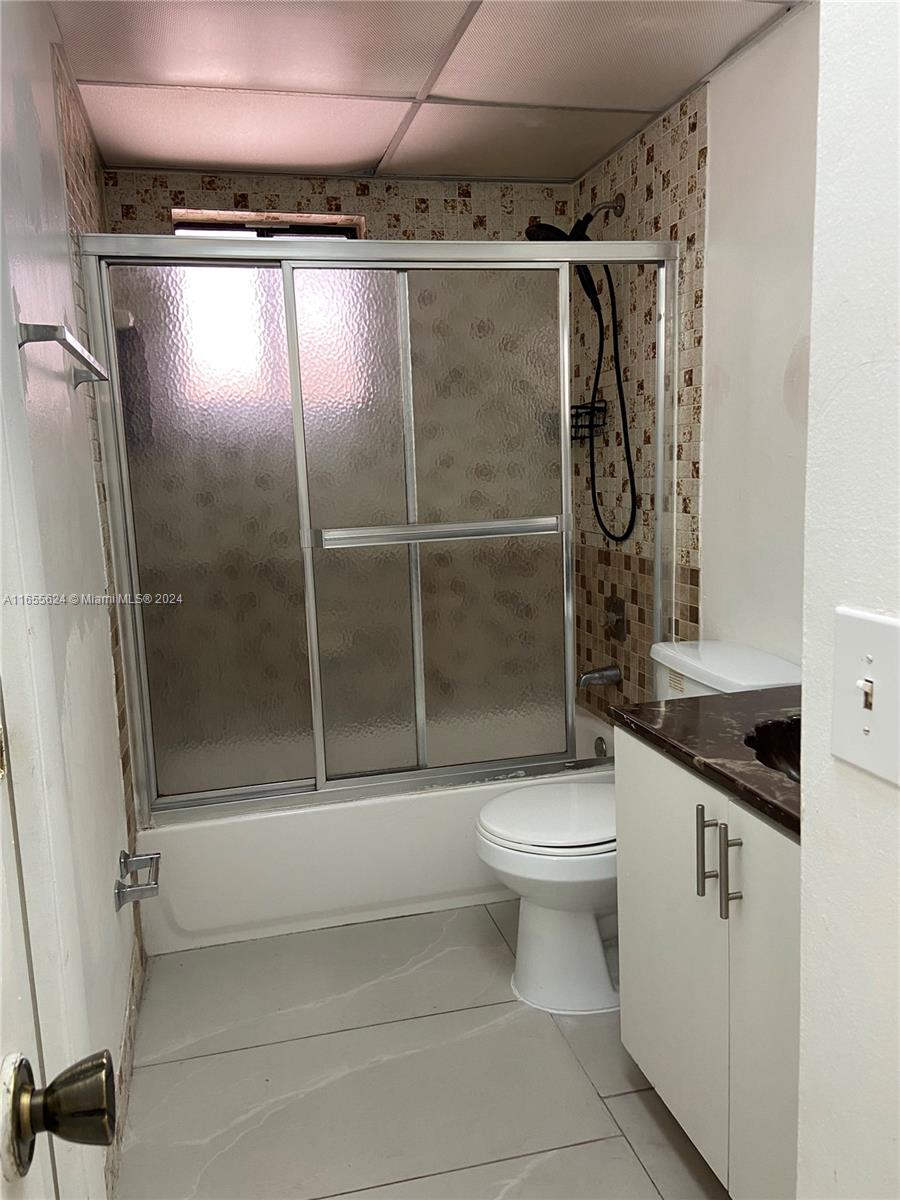 HORIZONS WEST CONDO #7 - Residential Lease