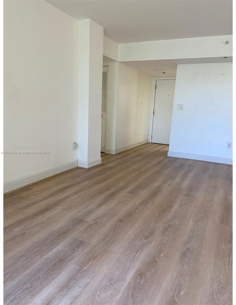 HORIZONS WEST CONDO #7 - Residential Lease