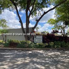 16520 Bridge End Rd, Miami Lakes, Miami-Dade County, Florida - 3 Bedrooms  
2 Bathrooms - 