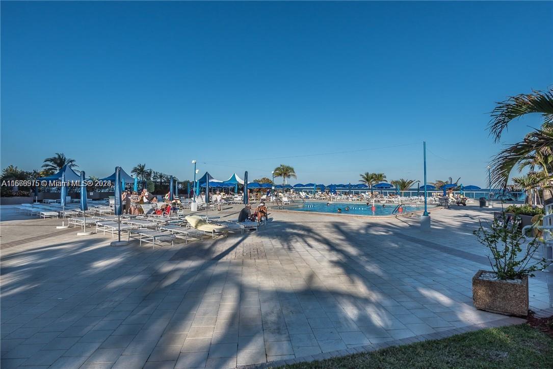 PARKER PLAZA CONDO ESTATE - Residential Lease