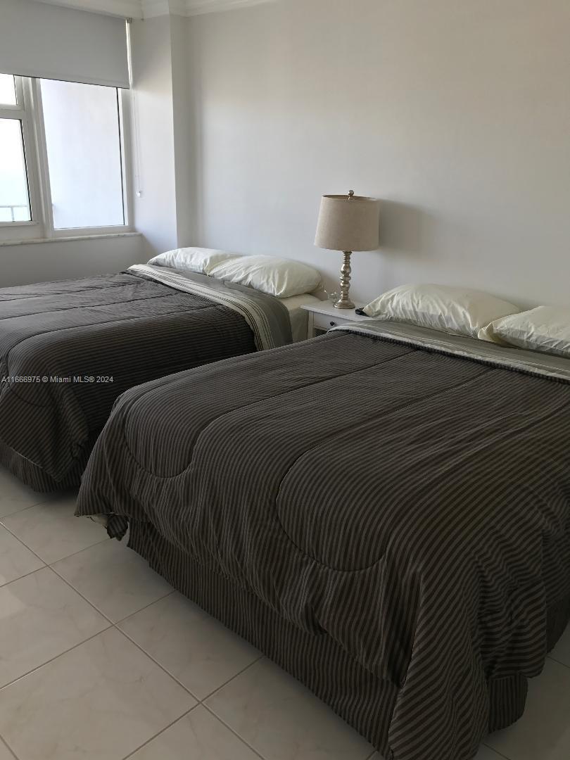 PARKER PLAZA CONDO ESTATE - Residential Lease