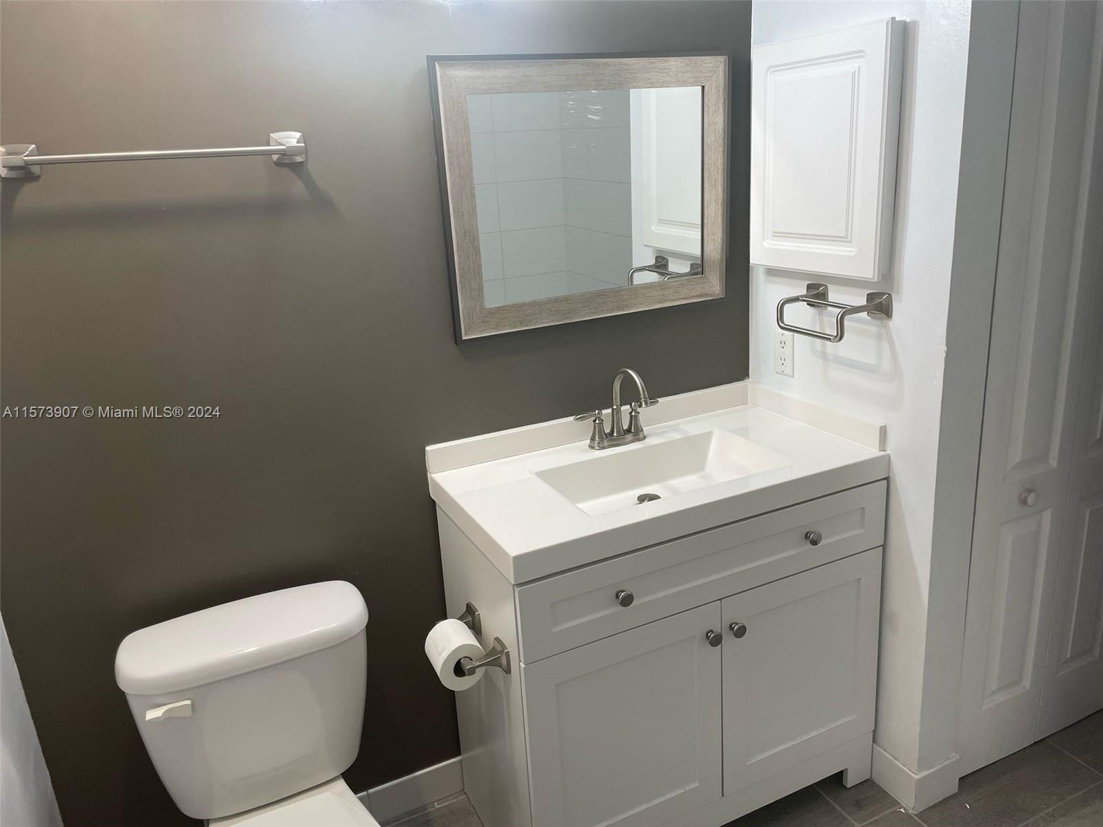 THE GREENS AT DORAL CONDO - Residential Lease
