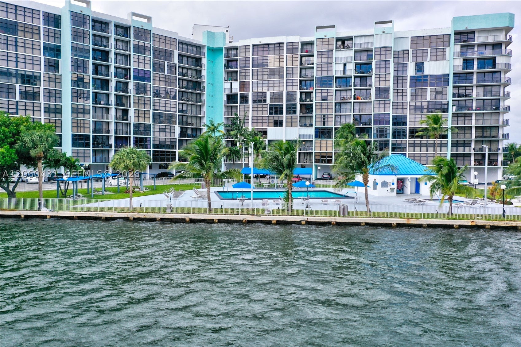 200 Leslie Dr 329, Hallandale Beach FL 33009
