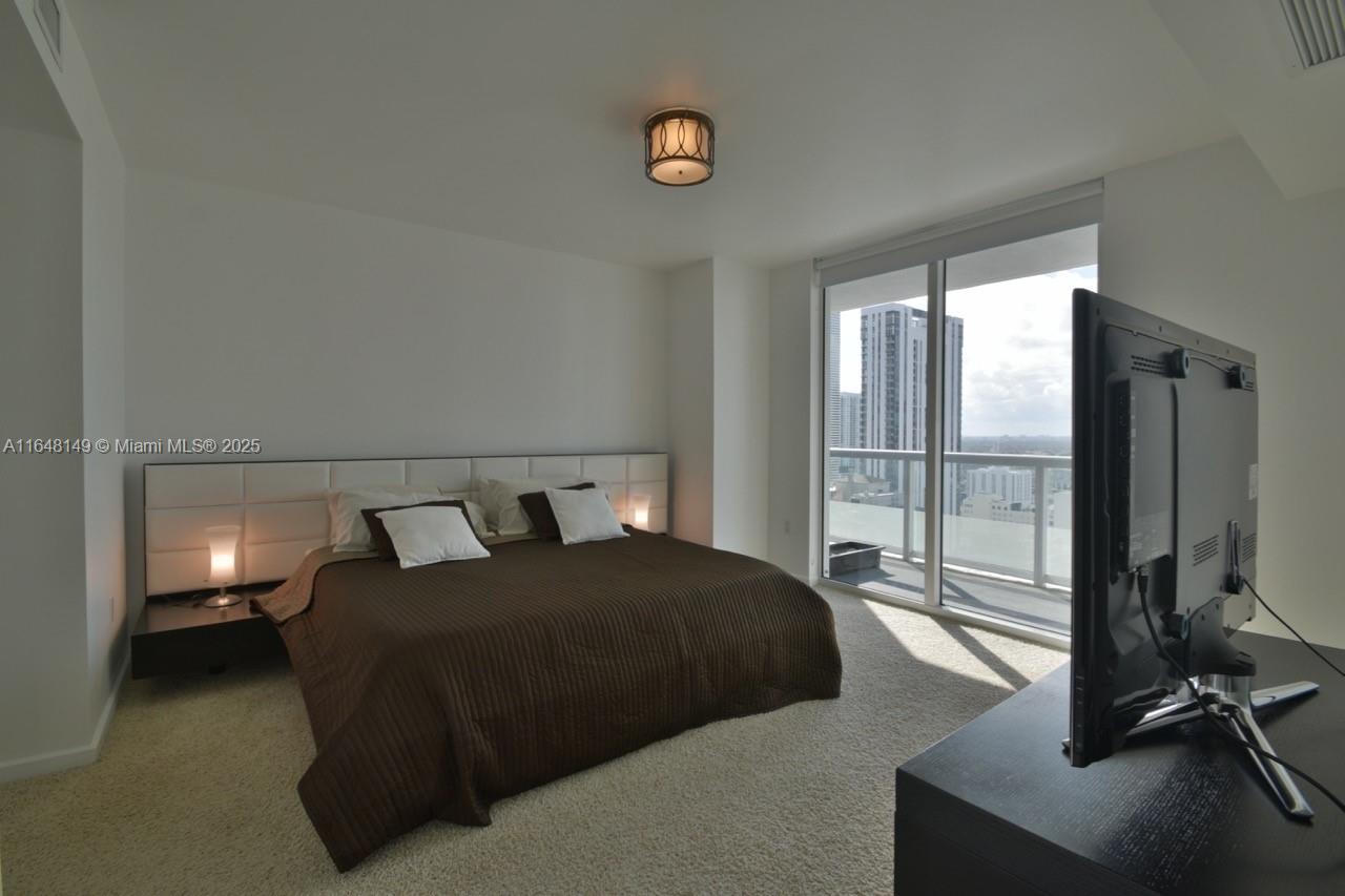 50 BISCAYNE CONDO - Residential Lease