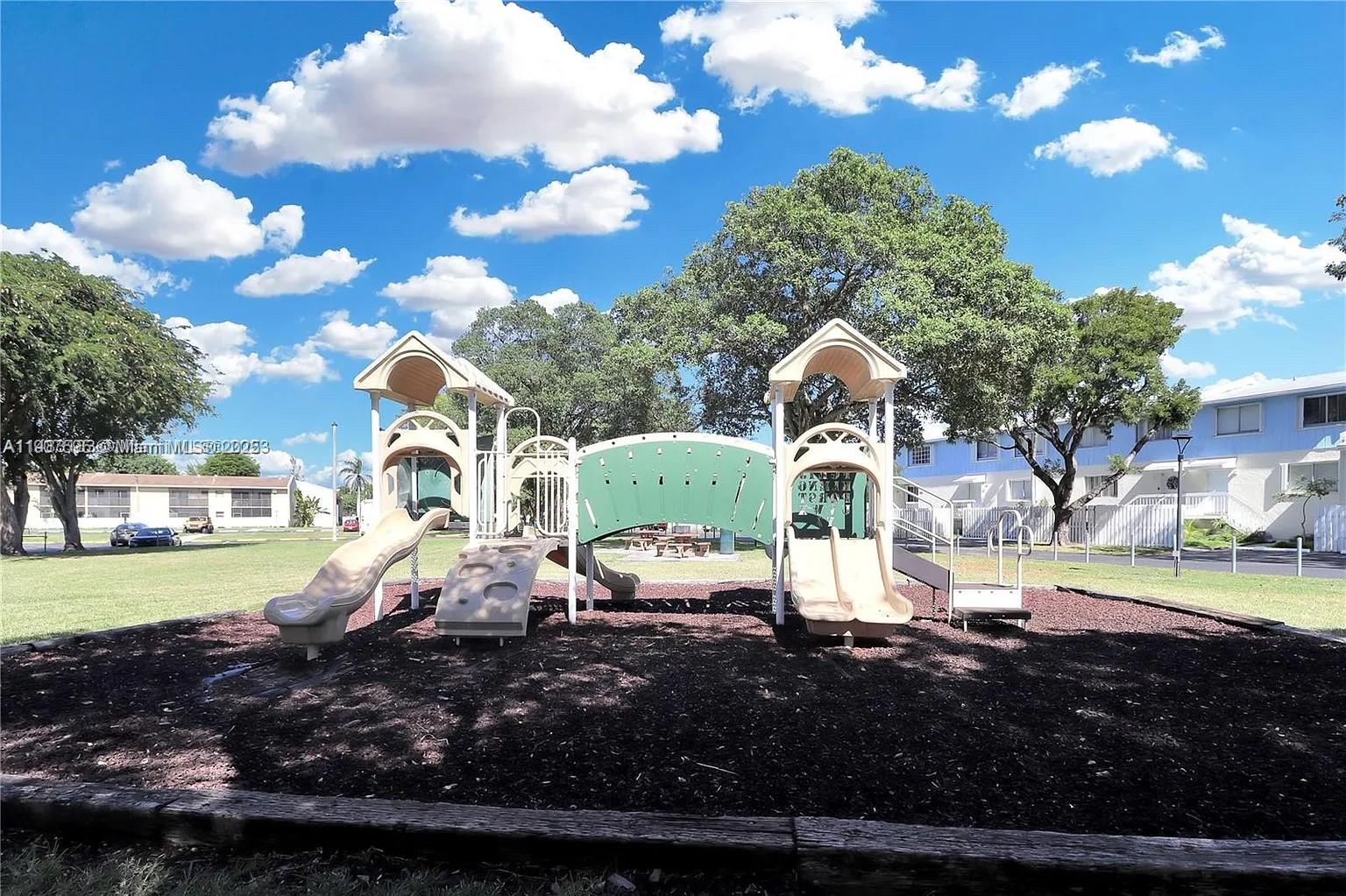 CUTLER CREEK VILLAGE COND - Residential