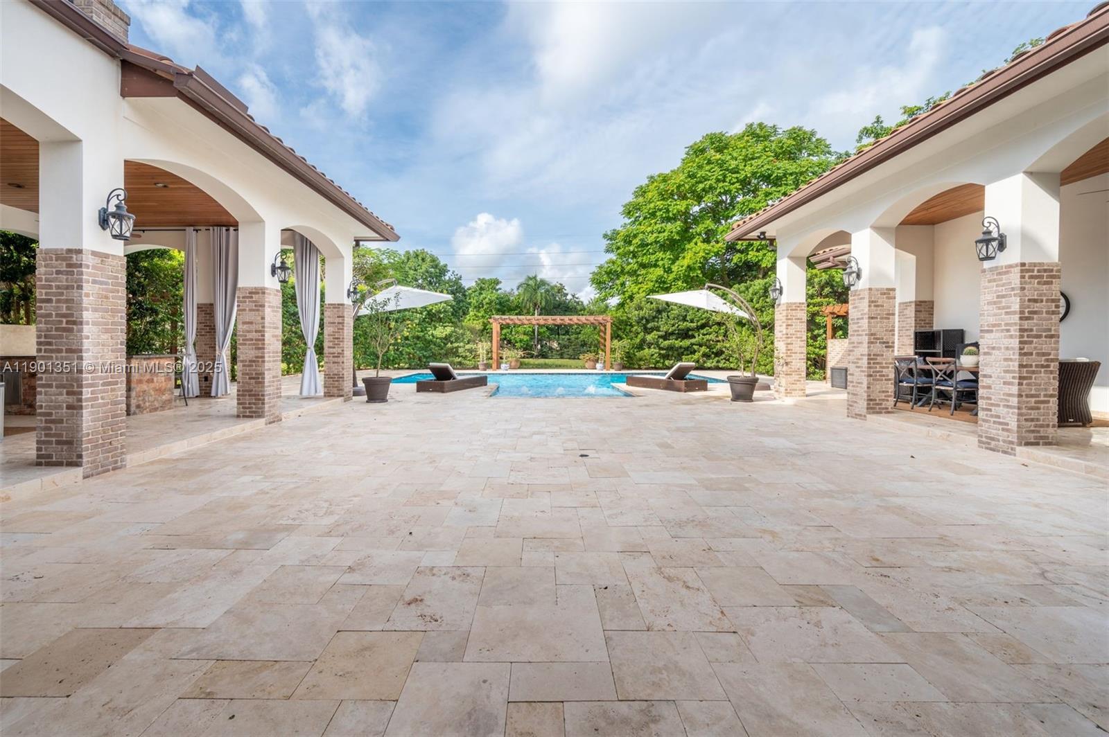 GRIFFIN 345 PLAT - Residential