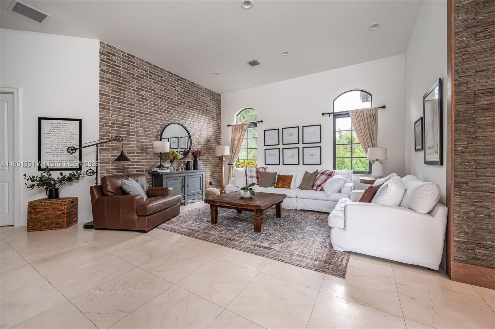 GRIFFIN 345 PLAT - Residential