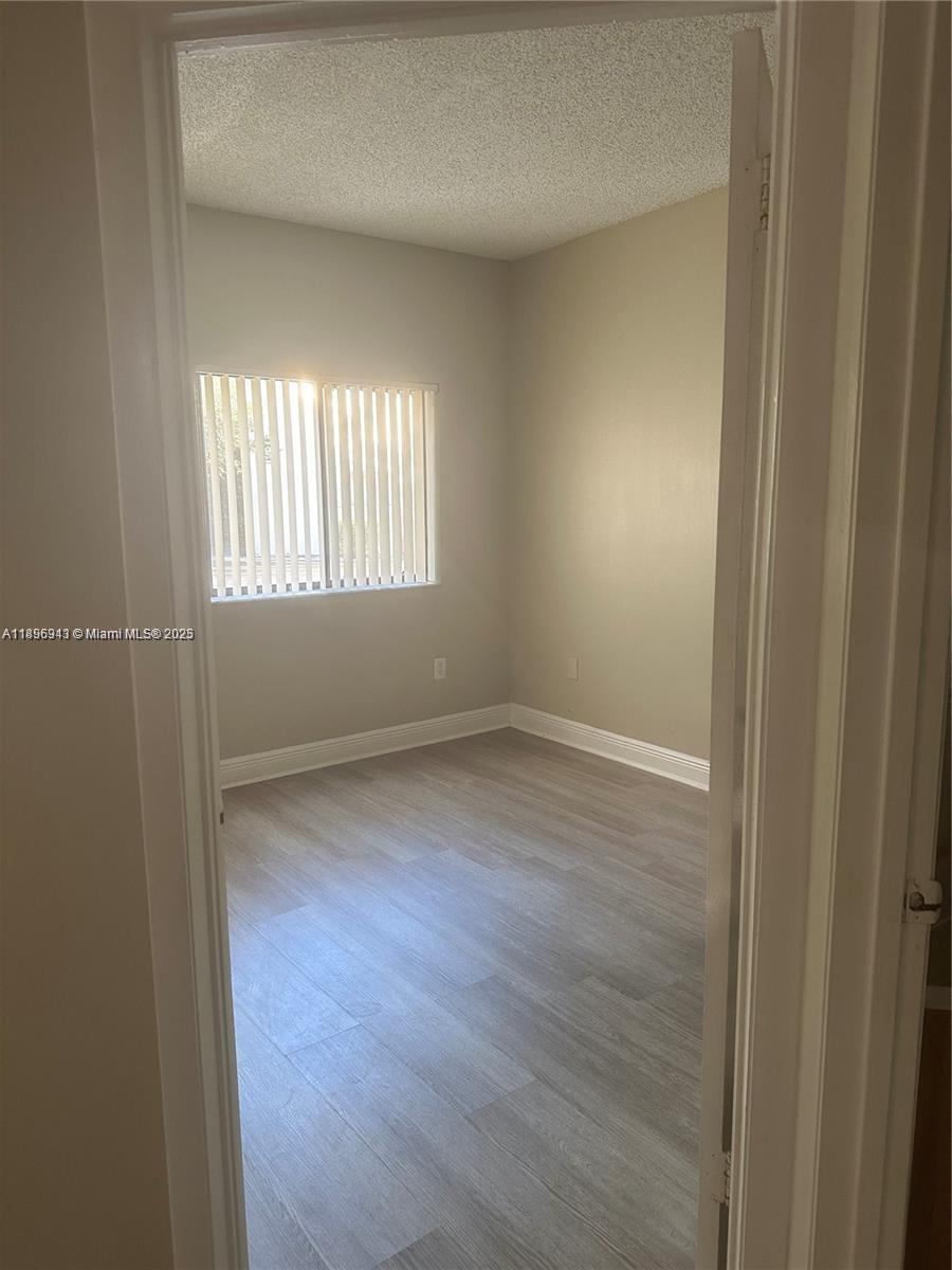 MARINA OAKS CONDO - Residential Lease