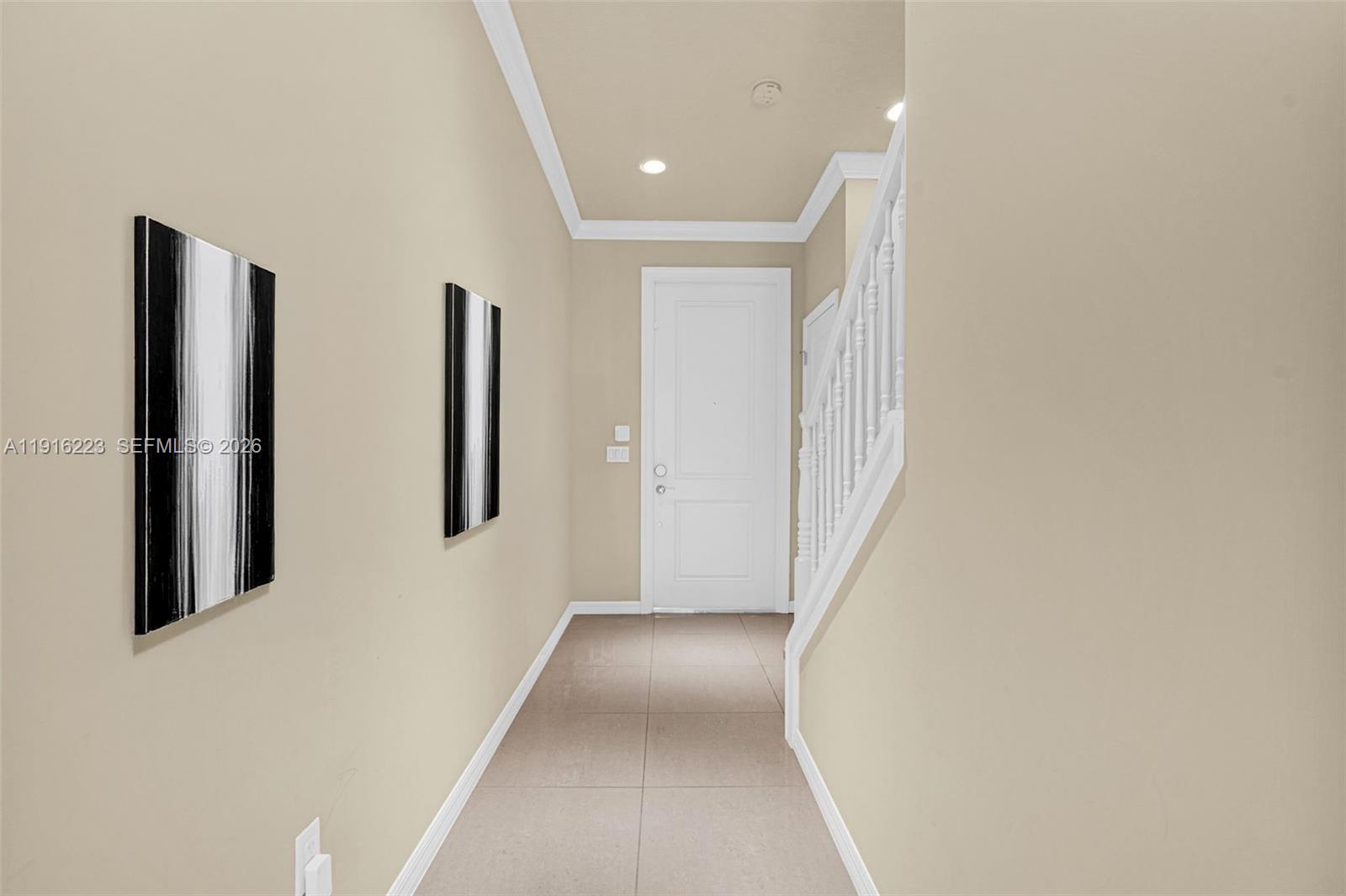 HILLCREST COUNTRY CLUB NO - Residential