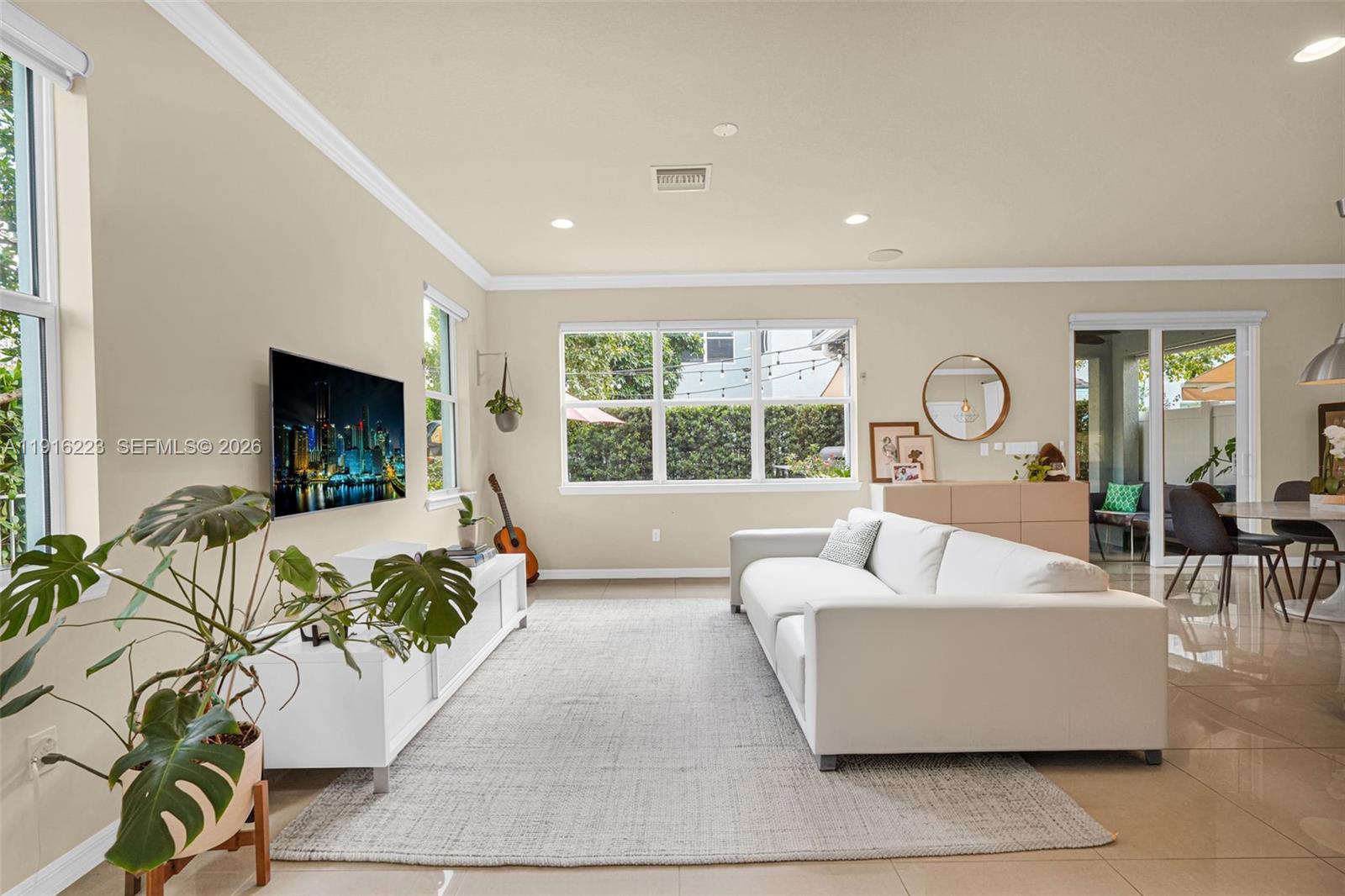 HILLCREST COUNTRY CLUB NO - Residential