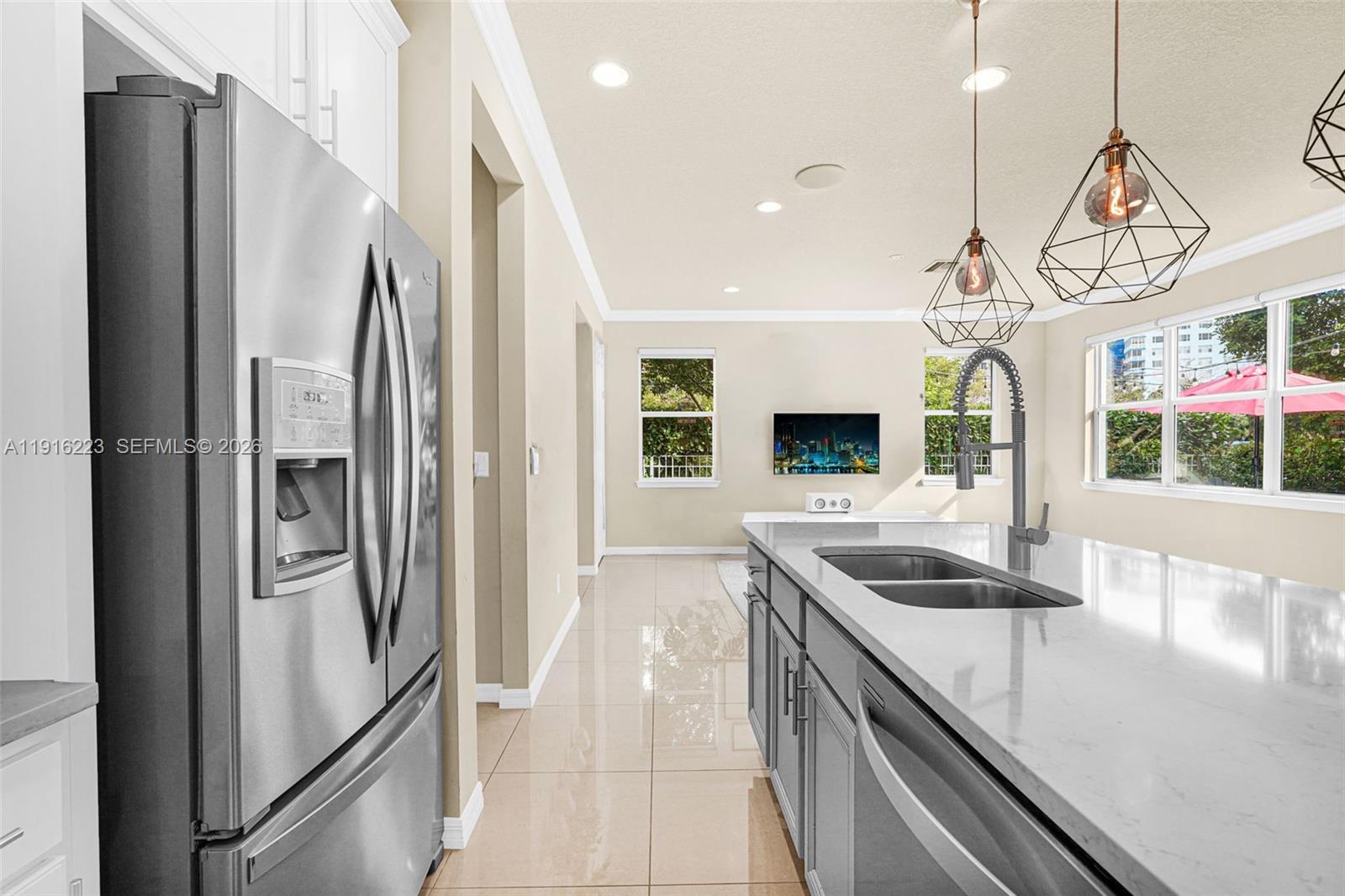 HILLCREST COUNTRY CLUB NO - Residential