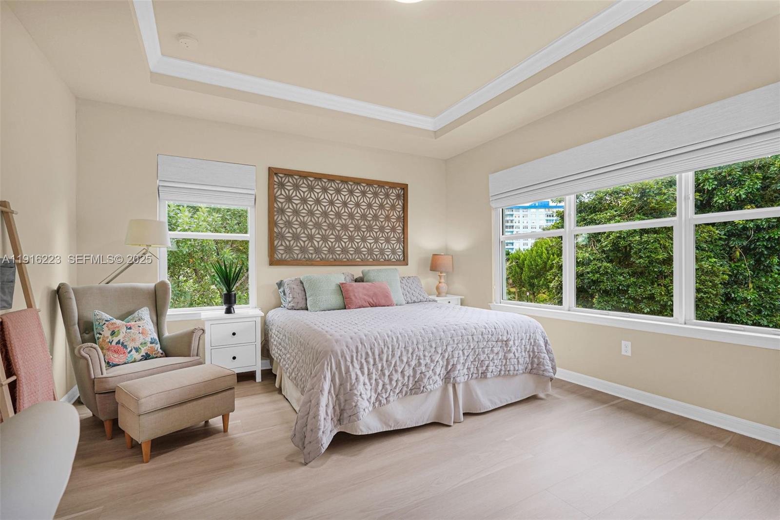 HILLCREST COUNTRY CLUB NO - Residential