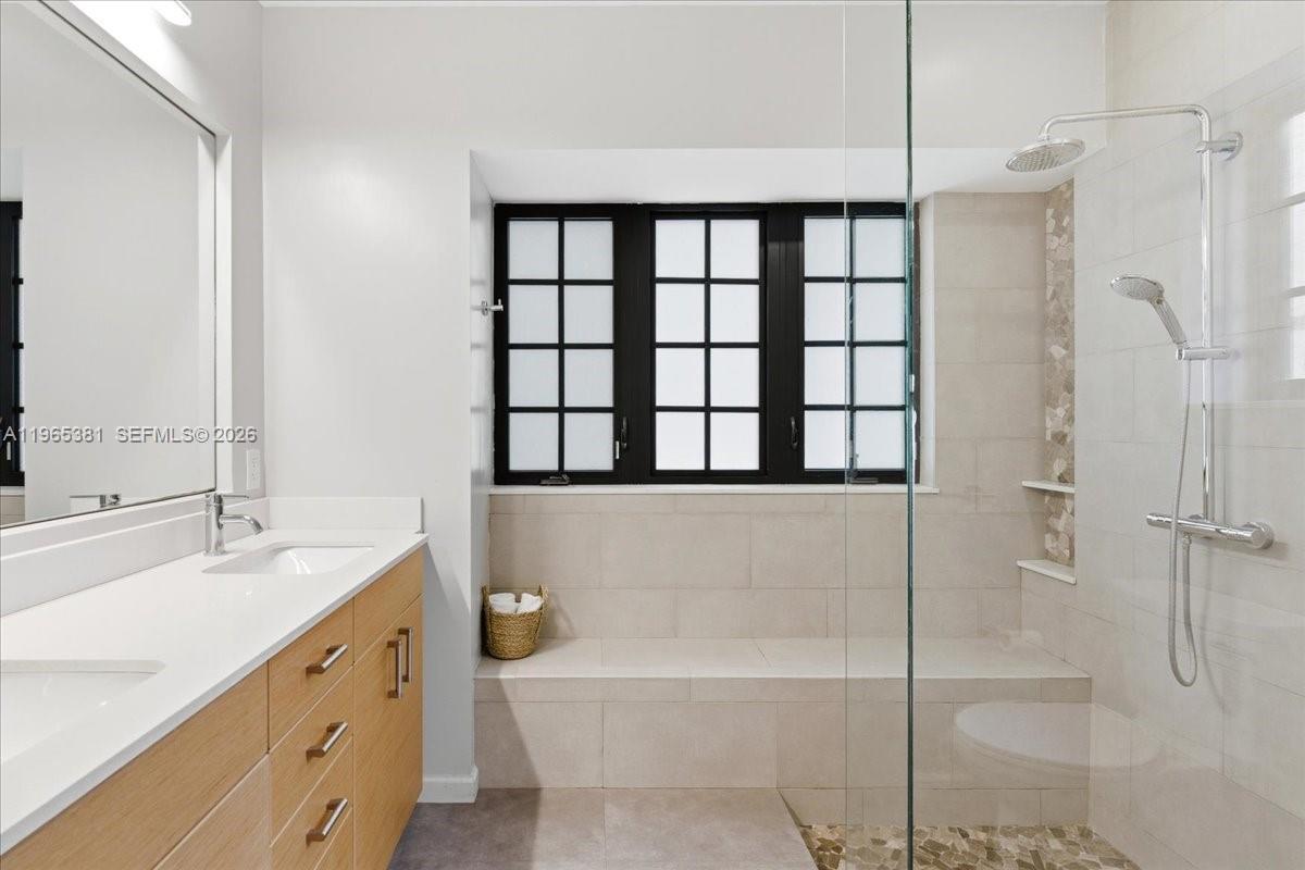 SHENANDOAH - Residential