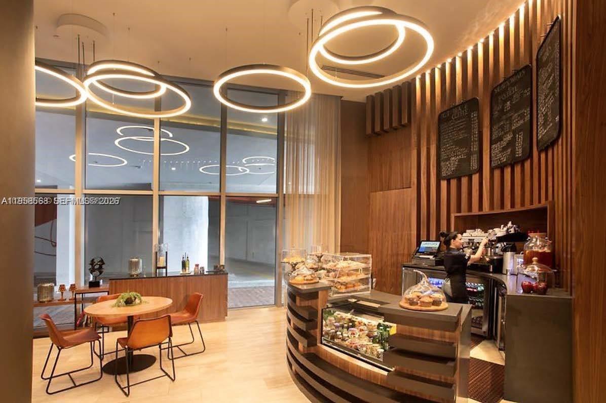 4111 SOUTH OCEAN DRIVE CO - Residential